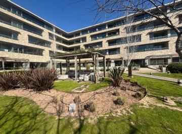 Departamento · 68m² · 3 Ambientes · 1 Cochera · Venta Departamento 2 Dorm. en Refineria Rosario