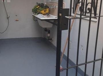 PH de 2 ambientes, Lanús · PH en Alquiler por Pasillo, a Nuevo, Sin Expensas Quintana Al 400, $