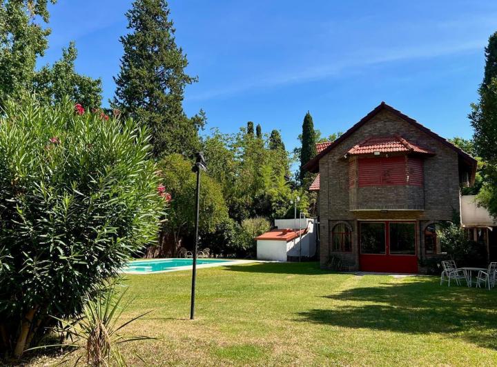 Casa · 174m² · 6 Ambientes