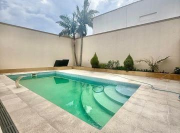 Casa de 5 ambientes, La Matanza · Casa con 520 m² Totales y 3 Dorm. en Venta en Ciudad Evita