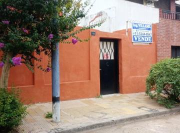 Casa de 6 ambientes, Mataderos · # Mira Esto # Casa # 5 Habitaciones # 3 Patios # 1 Tza # Oportunidad