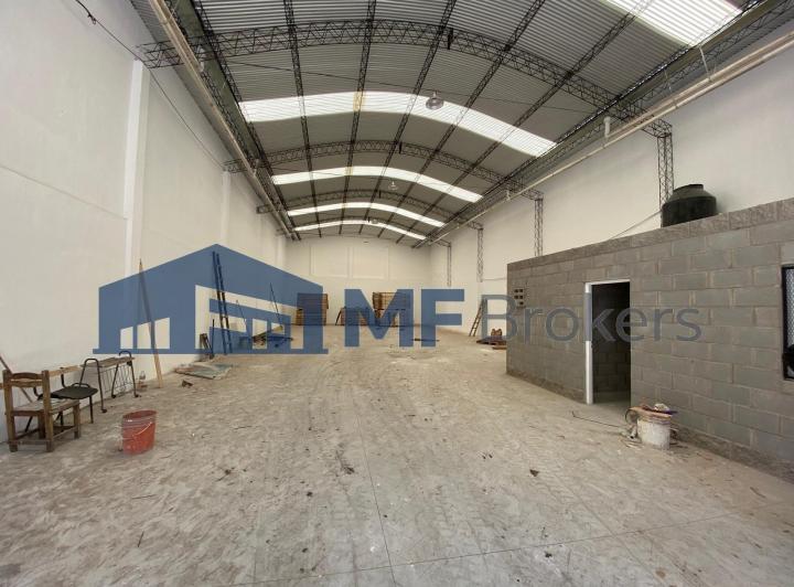 Bodega-Galpón · 400m²