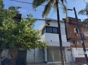 frente · Oficina Amoblada en Alquiler