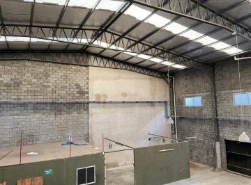 Galpon · Excelente Galpon en Alquiler en Zona Industrial Beccar!