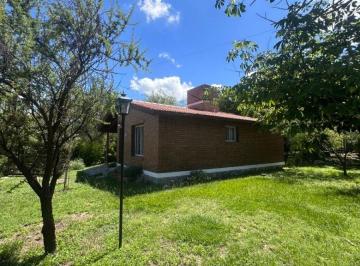 Casa de 6 ambientes, Capilla del Monte · Casa Cortada Alem y Formosa