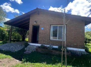 Casa de 6 ambientes, Capilla del Monte · Casa Cortada Alem y Formosa