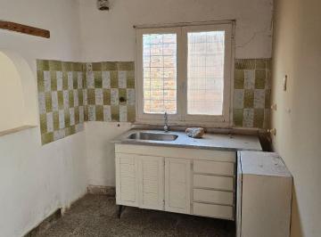 Casa · 100m² · 5 Ambientes · 1 Cochera · Casa Interna 2d con Cochera y Patio Bº Candioti Norte