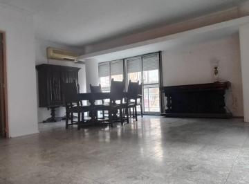 Departamento · 147ha · 4 Ambientes · Centro Av Colón Esq Sucre 3d + Dep Serv. 147 m² Ppios