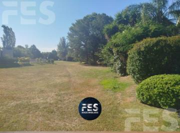Terreno · 750m² · Venta Lote en Country El Paraiso
