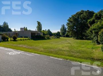 Terreno · 750m² · Venta Lote en Country El Paraiso