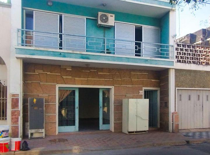 Local comercial · 197m² · 5 Ambientes · 1 Cochera