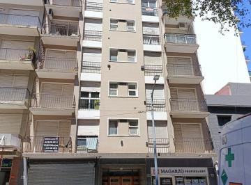 Departamento de 1 ambiente, Mar del Plata · 1 Amb Muy Luminoso Lateral Vista Parcial a La Calle