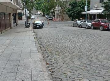 Garage , Recoleta · Venta de 2 Cocheras Cubiertas en Recoleta