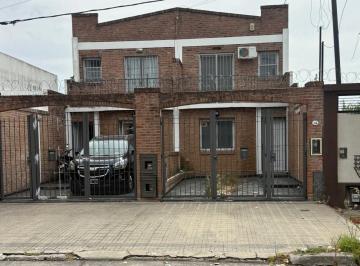 Casa de 5 ambientes, La Plata · Se Alquila Duplex en La Plata con Quincho