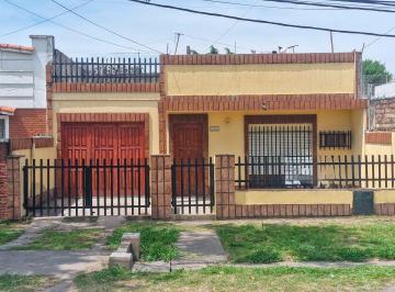 Casa de 7 ambientes, Rosario · Casa Al Frente