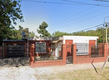 Casa · 90m² · 4 Ambientes · 1 Cochera · Venta Casa 4 Ambientes Lote Garaje Virrey del Pino
