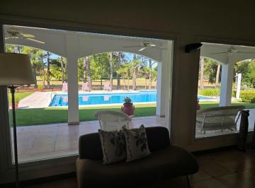 Casa de 9 ambientes, Pilar · Excelente Ubicacion Sobre Cancha de Golf - Mayling - Venta