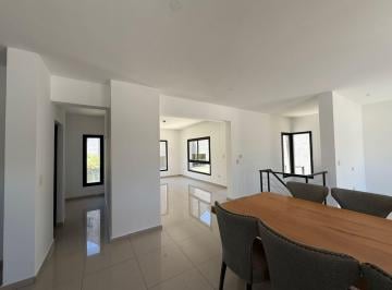 PH · 150m² · 5 Ambientes · 2 Cocheras · PH en La Cuesta 3 Dormitorio Apto Crédito