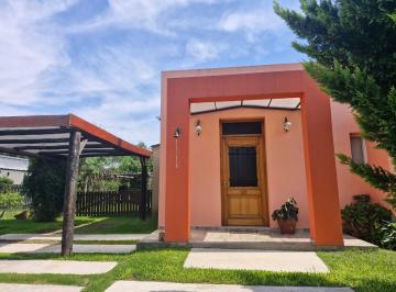 Casa · 99m² · 3 Ambientes · 3 Cocheras · Casa en Venta Manzanares Chico - Lni 774