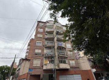 Departamento de 1 ambiente, Lanús · Departamento de 45 m² con 1 Habitación en Alquiler en Lanús Este