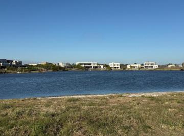 Terreno · 1052m² · El Mejor Lote de La Isla Al Agua Disponible Hoy – Valor de Liquidación