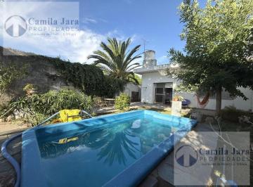 Casa · 81m² · 4 Ambientes · 1 Cochera · Casa 4 Ambientes en Venta en Castelar Norte Parque Sayago