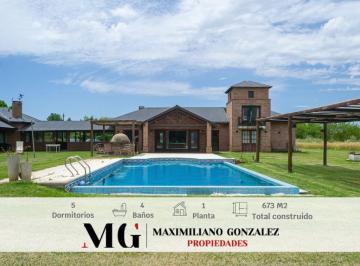 Casa · 515m² · 8 Ambientes · 2 Cocheras · Casa Venta Estancia Benquerencia, San Miguel del Monte