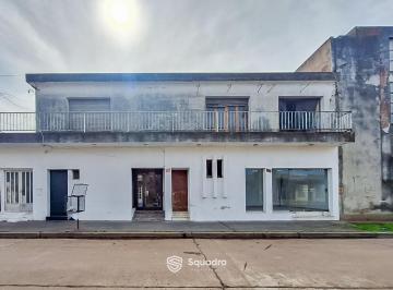 Casa · 350m² · 13 Ambientes · Venta - Casa Desarrollada en Dos Plantas - Totoras, Santa Fe.