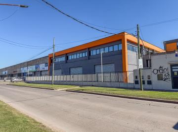 Local comercial · 1200m² · 1 Ambiente · 5 Cocheras · Alquiler - Local Comercial - Moreno - Superficies de 400 m² - 800 m² - 1200 m²