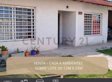 Casa · 75m² · 4 Ambientes · 1 Cochera · Venta Casa 4 Ambientes Bosques - Florencio Varela