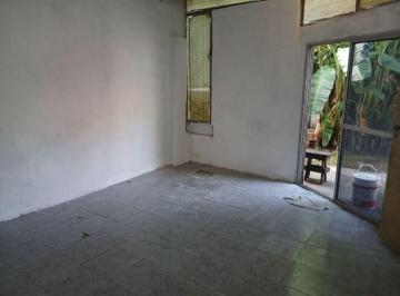 Departamento de 2 ambientes, Malvinas Argentinas · En Alquiler Departamento 1 Dormitorio con Patio y Parrilla