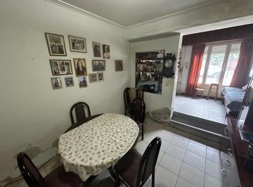 PH · 70m² · 3 Ambientes · PH 3 Amb en Venta Al Frente con Patio Lavadero y Parrilla El Progreso