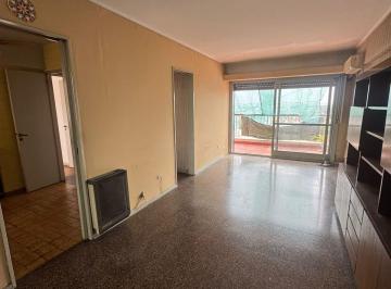Departamento de 3 ambientes, Floresta · Venta de Departamento 3 Ambientes con Balcon en Flores