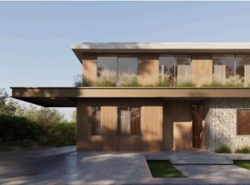 Casa · 316m² · 6 Ambientes · 1 Cochera · Casa en Venta en Carpinchos, Nordelta, Tigre