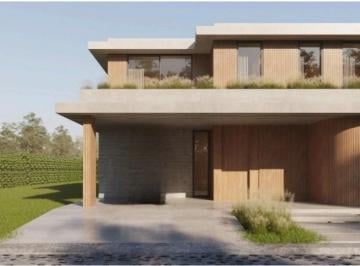Casa · 299m² · 6 Ambientes · 1 Cochera · Casa en Venta en Carpinchos, Nordelta, Tigre