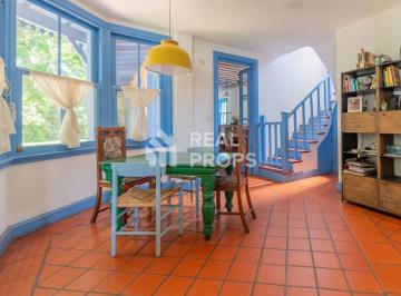 Casa · 210m² · 5 Ambientes · 3 Cocheras · Venta de Casa de 5 Ambientes en El Pato Country Club
