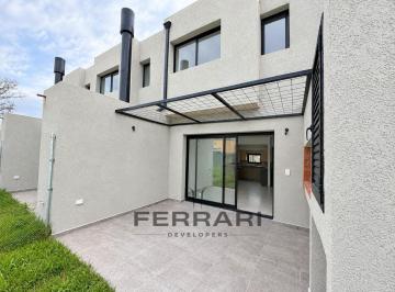 Casa · 78m² · 3 Ambientes · 1 Cochera · Dúplex Fisherton - Tierra Nueva - en Venta