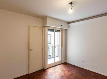 Departamento · 48m² · 3 Ambientes · Venta - Palermo - Mario Bravo 1100 - 3 Ambientes - 2 Balcone