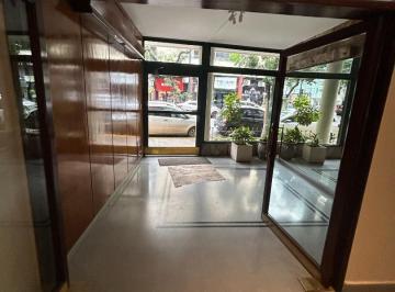 Departamento · 42m² · 2 Ambientes · Departamento de 2 Ambientes, Excelente Ubicación, muy Lumino
