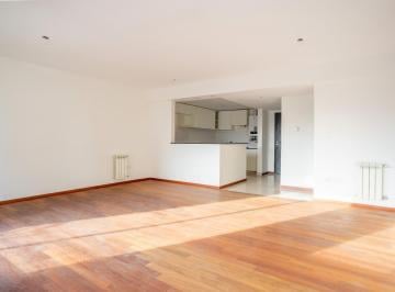 Departamento · 83m² · 4 Ambientes · Departamento de 2 Dorm. con Cochera Cómoda a m de Av Pellegrini