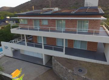 Casa de 10 ambientes, Alta Gracia · Casa en Potrerillo de Larreta