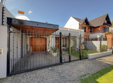 Casa de 3 ambientes, Morón · Casa 3 Ambientes con Pileta en Castelar
