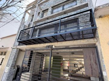 PH · 87m² · 4 Ambientes · 2 Cocheras · PH en La Plata
