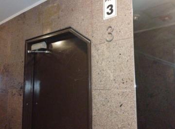 Depósito de 3 ambientes, Córdoba · Oficina con Amplia Terraza