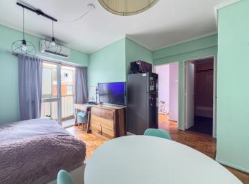 Departamento · 38m² · 2 Ambientes · Venta Departamento 2 Ambientes Recoleta Balcón Frente Luminoso Permuta