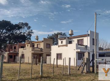 Casa · 240m² · 7 Ambientes · 6 Cocheras · Casas en Venta - 6 Dorm. 6 Baños - 400 m² - Las Toninas