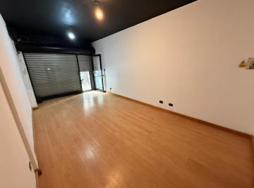 Local comercial · 25m² · 1 Ambiente · Local Comercial en Alquiler Sobre Calle 9 | Zona Altamente Transitada