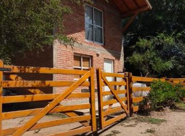 Casa de 3 ambientes, Carpintería · Casa Céntrica de Dos Dorm. en Venta en Carpintería