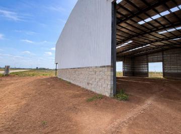 Bodega-Galpón · 756m² · 5 Cocheras · Nave Industial en Aurel Parq