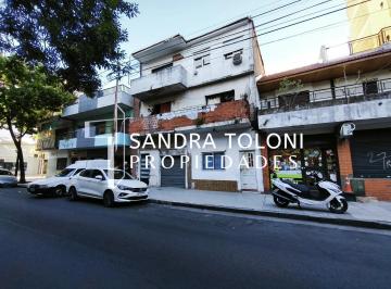 Terreno · 372m² · Venta Terreno con Edificio Floresta Oportunidad de Inversion